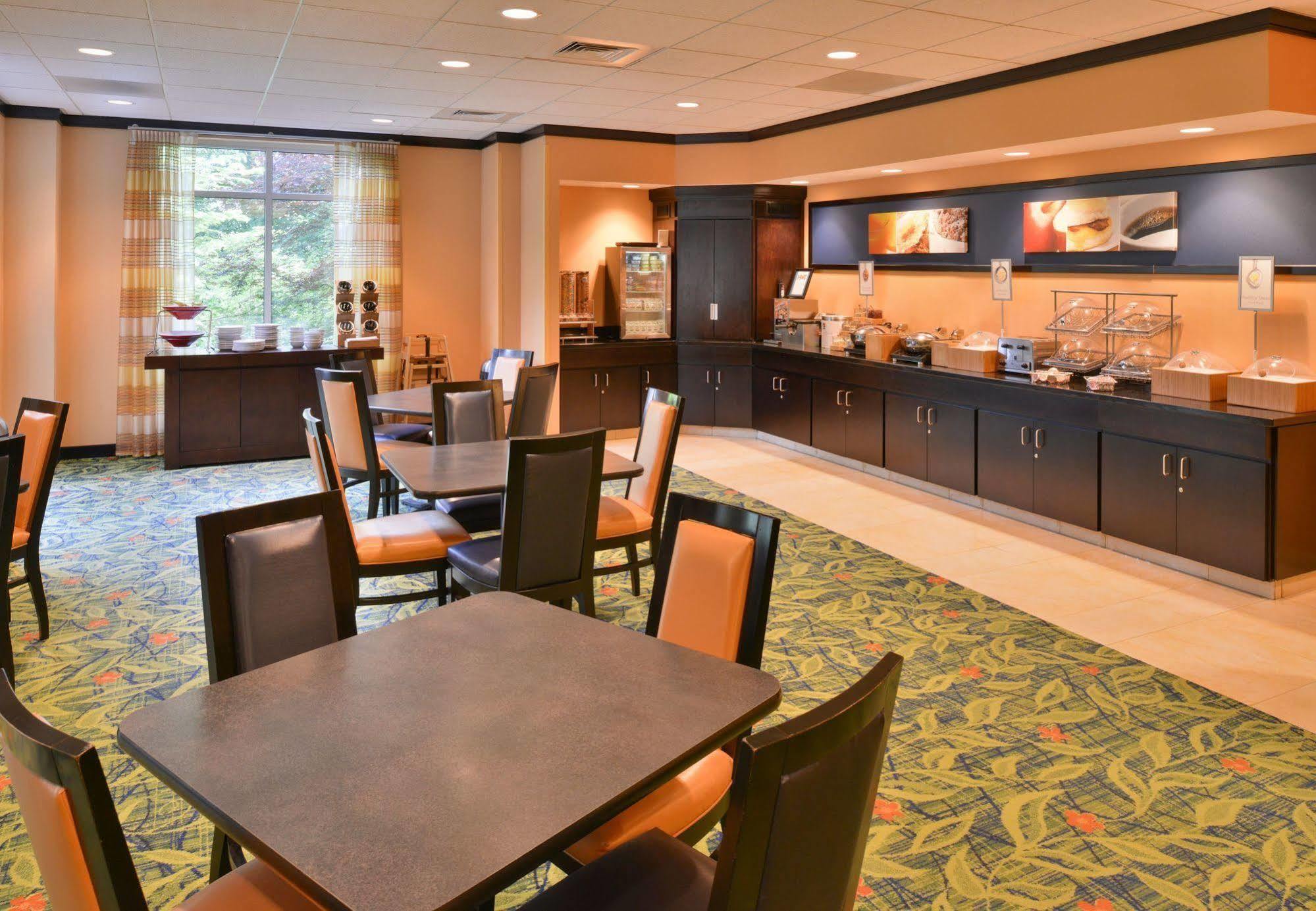 Fairfield By Marriott Tacoma Puyallup Exterior photo